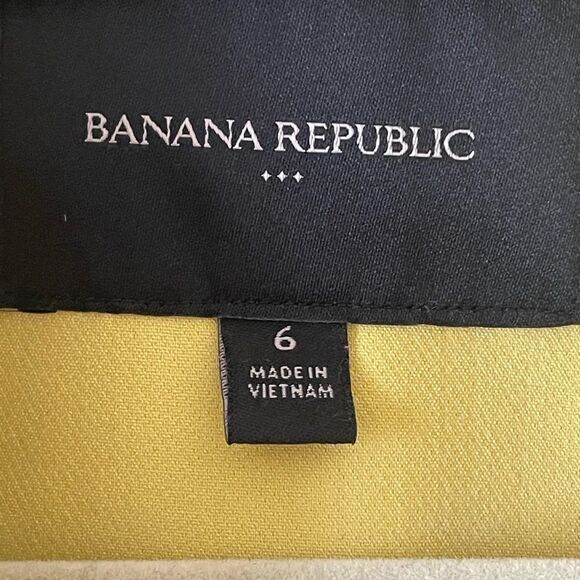 Banana Republic Women's Bright Mustard Blazer - Picture 3 of 5